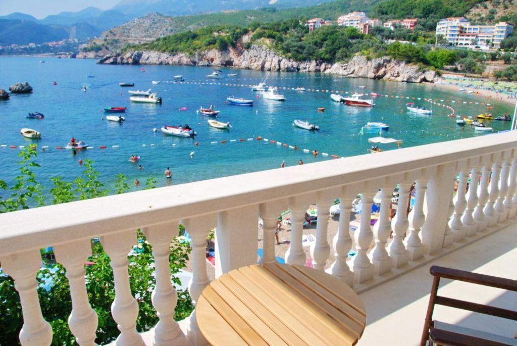 Przno Luxury Apartments Sveti Stefan Exterior foto